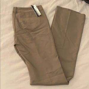 NWT Express Columnist barely boot pant in 8L